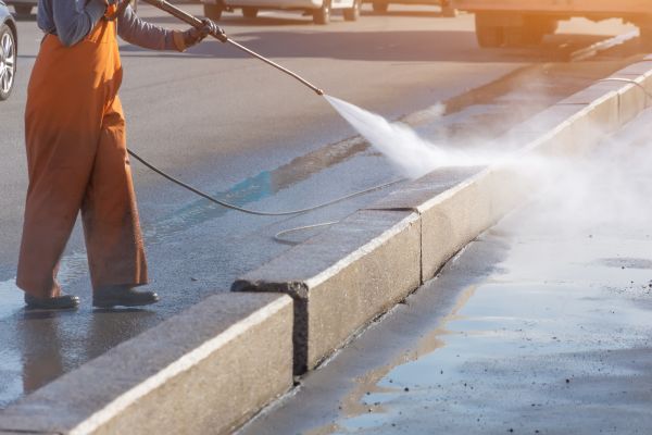 Commercial Concrete Cleaning in Gilroy