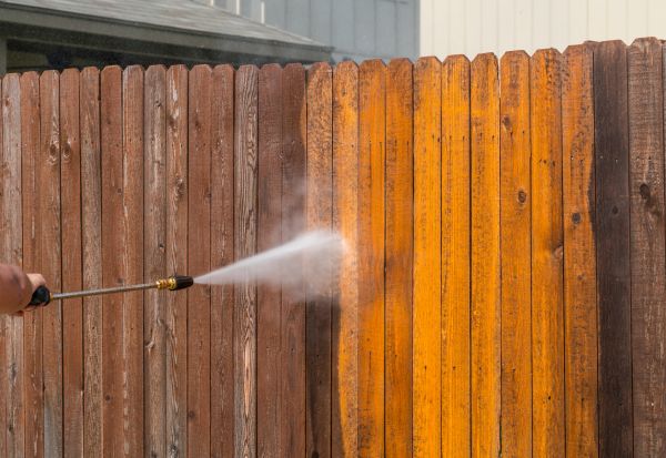 Fence Power Washing in Gilroy