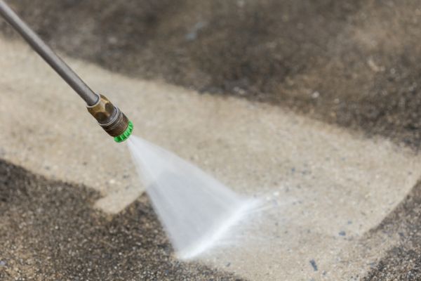Cost of Garage Floor Power Washing in Gilroy