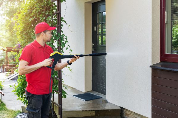 Cost of Building Exterior Cleaning in Gilroy