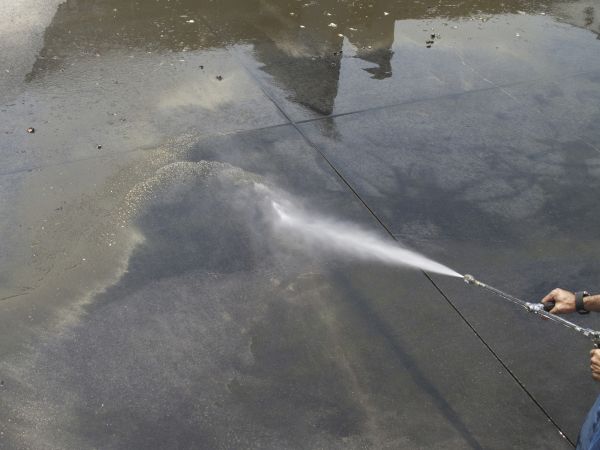 Cost of Exterior Floor Cleaning in Gilroy