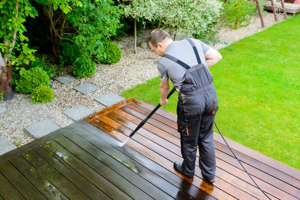 Cost of Deck And Patio Cleaning in Gilroy