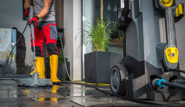 Commercial Pressure Cleaning in Gilroy