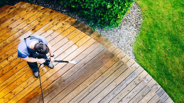 Deck Pressure Cleaning in Gilroy