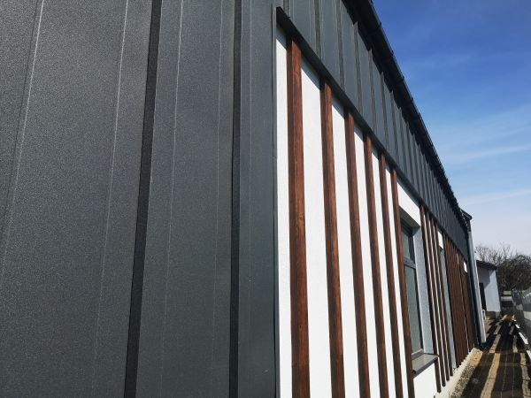 Aluminum Siding Power Washing in Gilroy