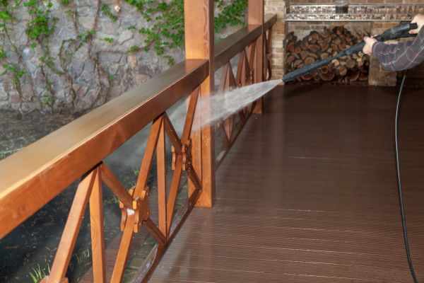 Porch Dirt Removal in Gilroy