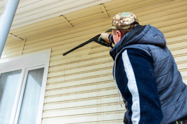 Cost of Vinyl Siding Pressure Cleaning in Gilroy