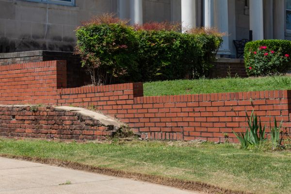 Cost of Retaining Wall Cleaning in Gilroy