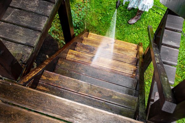 Wood Power Washing in Gilroy
